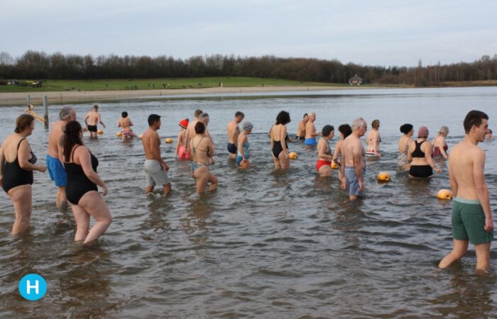 Berkendonk: meedoen met de Nieuwjaarsduik…
