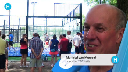 Opening 4 padelbanen bij Shaile