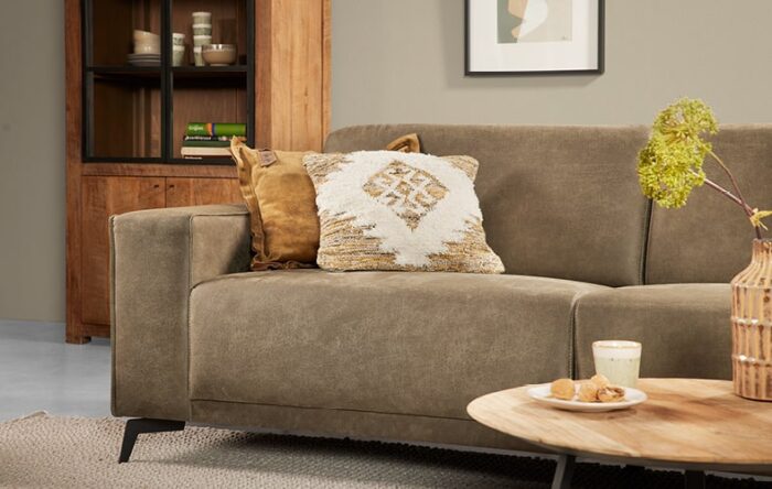 Hoe kies je de juiste zitbank voor je woonkamer: afmetingen, materialen en stijlen