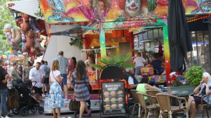 Mi Hellemonders: ‘Belangrijke vragen over achteruitgang kermis’
