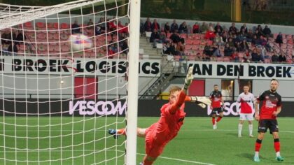 Smullen geblazen in het GS Staalwerken stadion