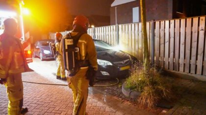 Autobrand Vissersstraat tijdig geblust