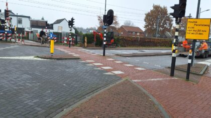 Verkeerslichten kruising Mierlo-Hout worden vervangen