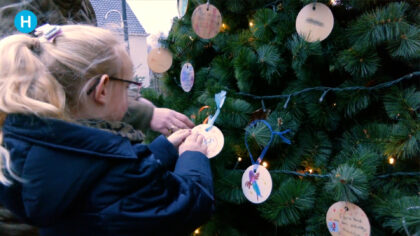 350 wensballen in het centrum van Stiphout
