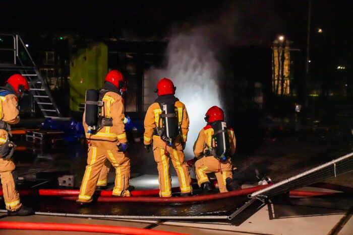 Containerbrand laait op bij Automotive Campus