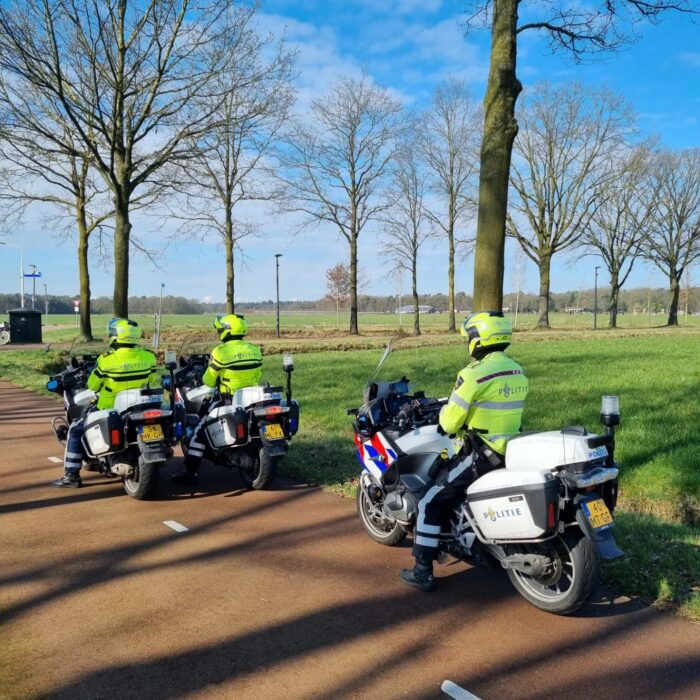 Ruim 50 boetes bij verkeerscontroles in Helmond