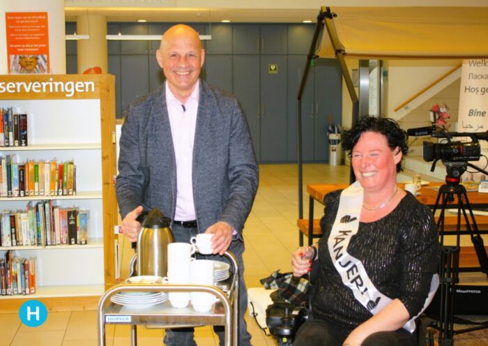De Praattafel viert tweejarig bestaan in aanwezigheid van wethouder