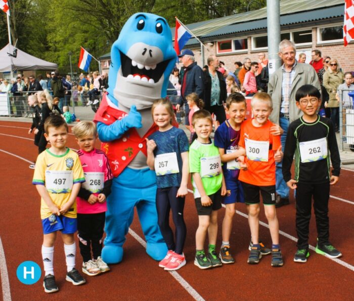 Kinderen zetten hun beste beentje voor tijdens Kidsrun