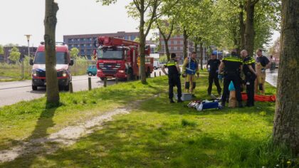 Man met rollator in kanaal beland