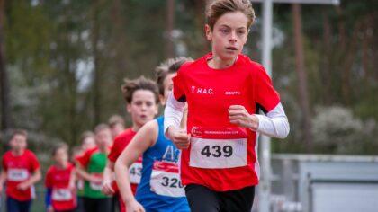 H.A.C. opent baanseizoen met drukbezette Paaswedstrijd
