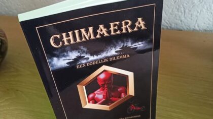 Thriller Chimaera van Helmonder zet lezer aan het denken