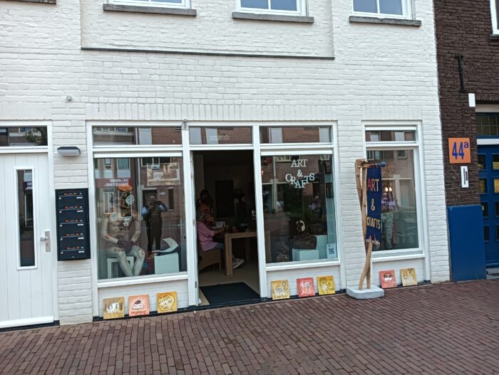 “Kunst is gewoon leuk en hoeft niet moeilijk te zijn”