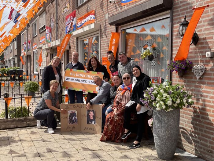 Jan Tooropstraat komt als dé Oranjestraat uit ‘de bus’