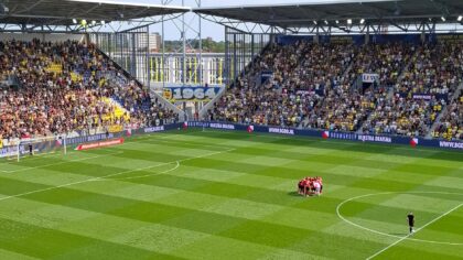 Helmond Sport neemt feestje over van Cambuur