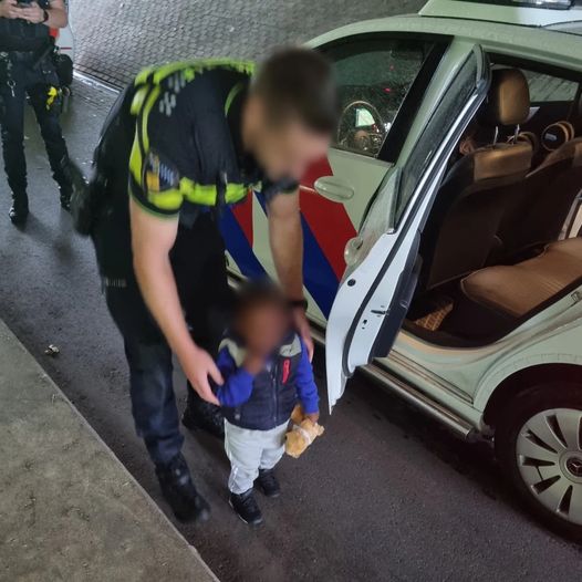 Angstig moment: kind (2) gaat alleen per trein op avontuur