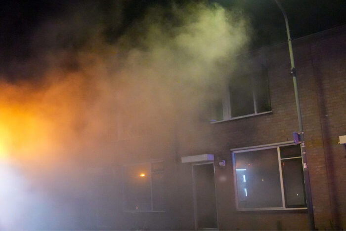 Keukenbrand in woning Rijnlaan zorgt voor veel rook