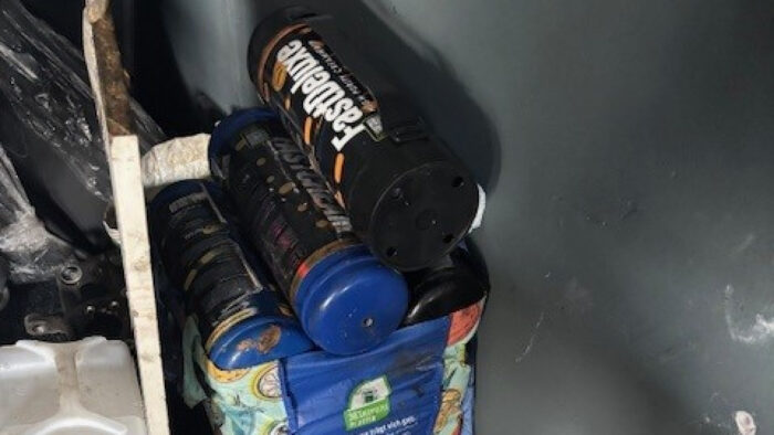 Illegale arbeiders en lachgas aangetroffen op Hoogeind Helmond