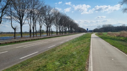 Politie zoekt getuigen en camerabeelden van poging tot doodslag N612 richting Someren