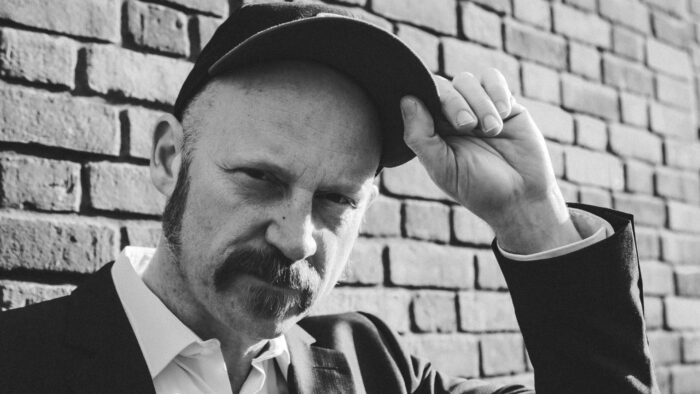 Frontman Dada’s Troost over de toekomst van de band, soloplannen en optreden in het theater