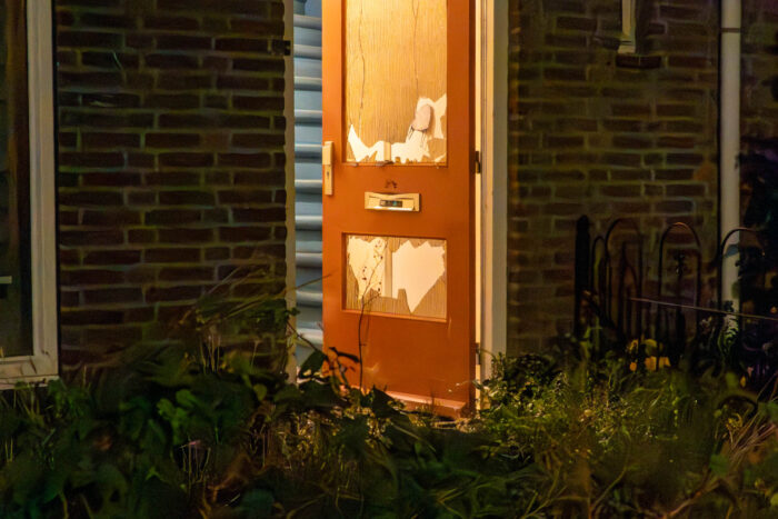 Explosief door brievenbus naar binnen gegooid in Helmond