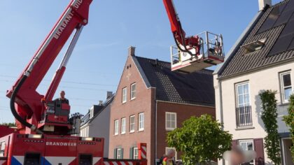 Brand op zolder van woning aan de Ghijbenhoek in Helmond