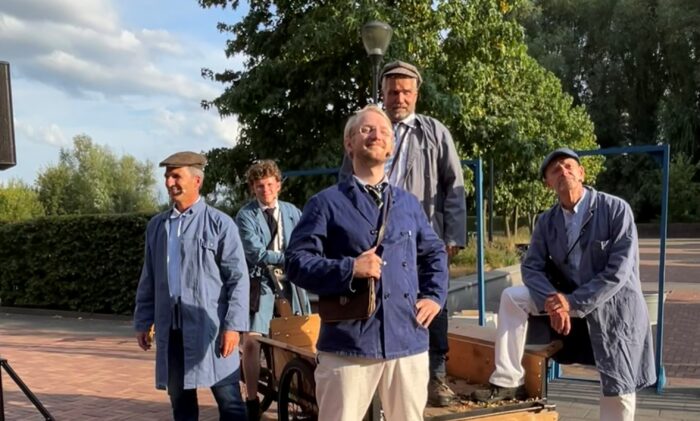 Helmondse wijken krijgen bezoek van ‘De Melkboer’