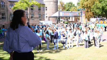 Crazy opdrachten voor de eerstejaars van Ter AA