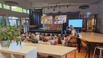 Helmondse kinderen rennen voor wifi-aanleg in Kenia