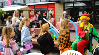 Meer te zien en te koop bij uitgebreide braderie in WC Brouwhorst