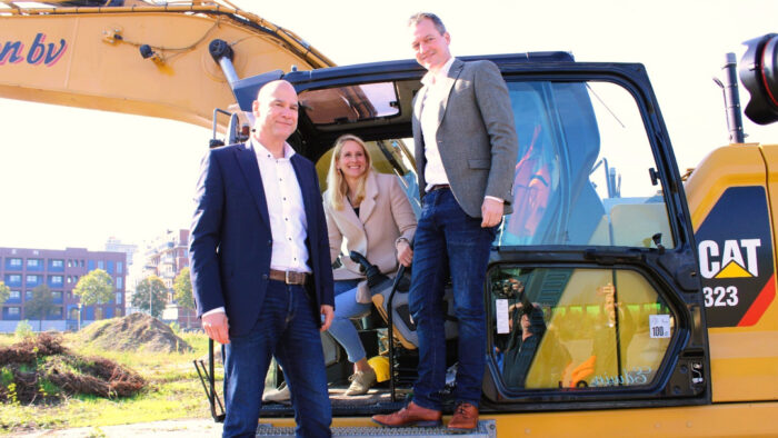 Eerste schop in de grond voor nieuwbouw Oostende in Helmond