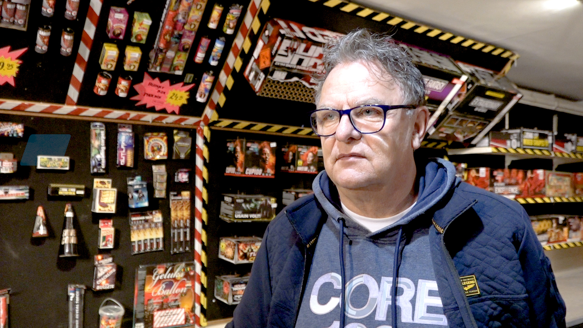 [VIDEO] Vuurwerkwinkel El Blanco stopt na vuurwerkverbod: ‘Het is mijn broodwinning’