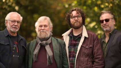 Americana-band Mannen met Baarden brengt tweede album uit: ‘Zeeën van tijd in gestoken’