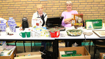 Van Alles Wà bij rommelmarkt van Senioren Brouwhuis