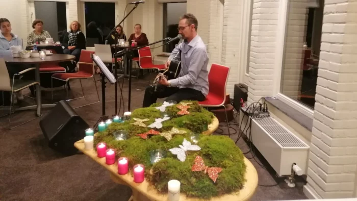 Iedereen welkom om zich aan te melden voor Wereldlichtjesdag