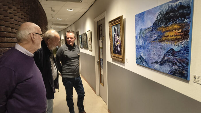 Simulart opent nieuwe expositie in Wijkhuis De Fonkel