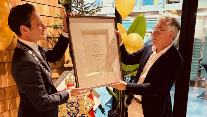 Erepredicaat Hofleverancier voor Helmonds Bouwbedrijf van den Heuvel