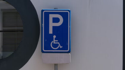 Invoering ParkerenPlus voor gehandicaptenplaatsen in Helmond vertraagd