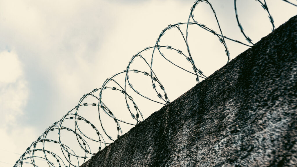 Amnesty Helmond mikt op 500 brieven voor mensenrechten tijdens schrijfactie: 'Je kunt iets doen'