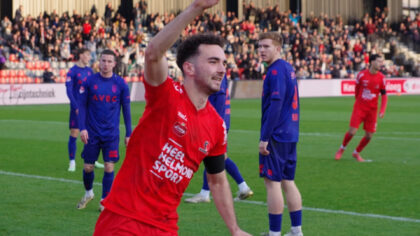 Amine Et-Taïbi kijkt met opgeheven hoofd terug op wedstrijd tegen Willem II