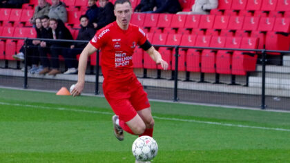 Helmond Sport laat Vitesse in blessuretijd langszij komen