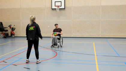 [VIDEO] Sport op Wielen trekt na een jaar nog weinig deelnemers: ‘De drempel is nog hoog’