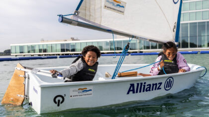 Kinderen ontdekken watersporten met Optimist on Tour op Berkendonk