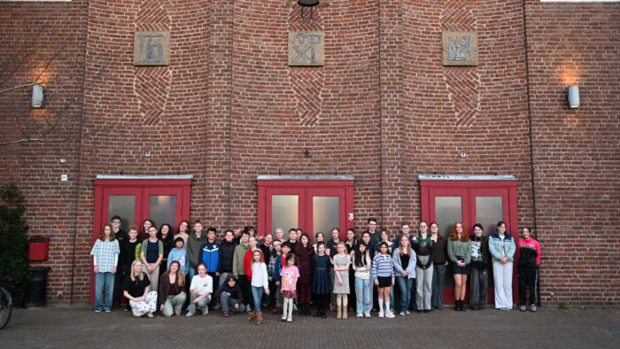 Leerlingen Anna Theater sluiten cursusjaar af met vier eigentijdse voorstellingen