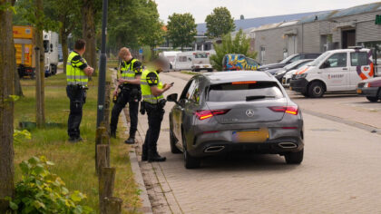 Verkeerscontrole aan de Churchilllaan in Helmond
