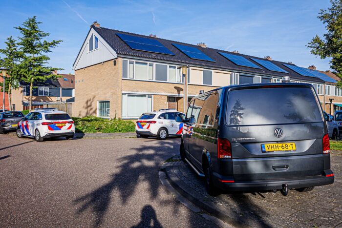 [UPDATE] Overleden persoon gevonden in woning in Smirnoffstraat