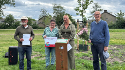 Voorleesboom bij basisschool wint eerste editie van Helmondse buurtwedstrijd