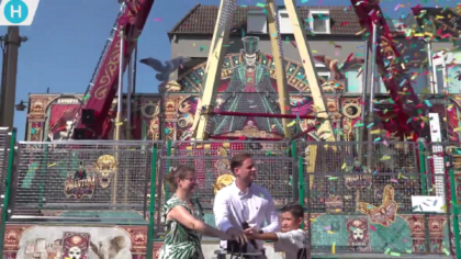 Feestelijke en tropische opening van de zomerkermis in Helmond