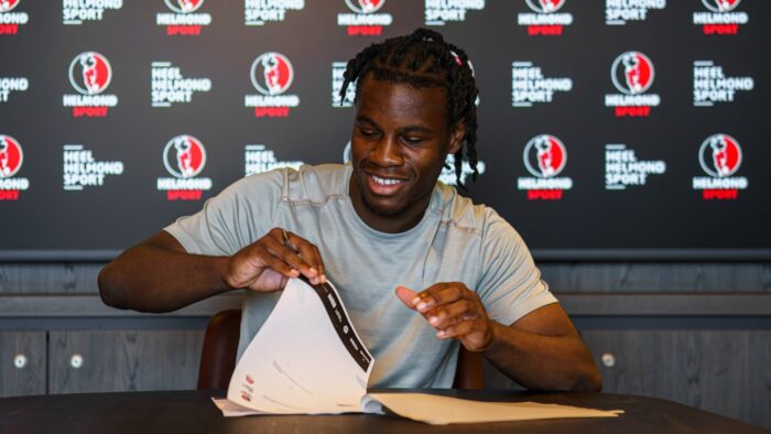 Aanvaller Kiton Ekoli (19) tekent voor twee seizoenen bij Helmond Sport