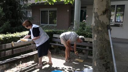 [VIDEO] WoCom en buurtbewoners steken samen de handen uit de mouwen in Helmond-West