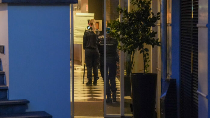 [UPDATE] Politie Helmond zoekt getuigen van overval Golden Tulip aan de Steenweg